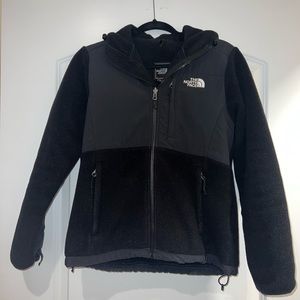 Women’s Black North Face